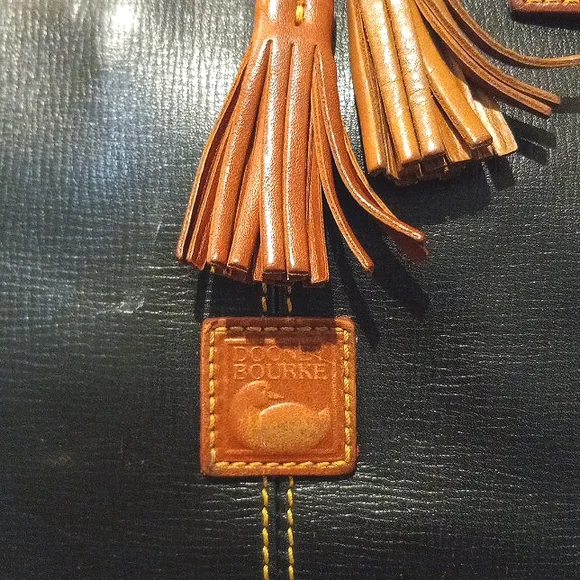 Dooney & Bourke bag - Picture 4 of 15